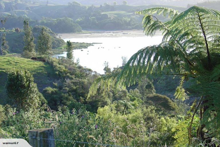 Photo of property in 195 Paparoa Road, Wainui, Opotiki, 3198