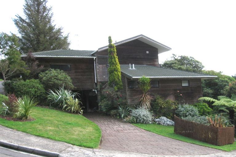 Photo of property in 133 Helston Road, Paparangi, Wellington, 6037