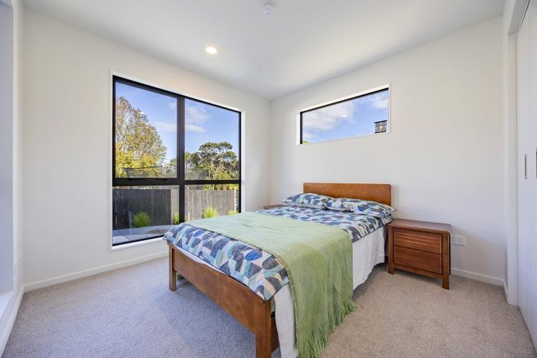 Photo of property in 24a Gladys Avenue, Glenfield, Auckland, 0629