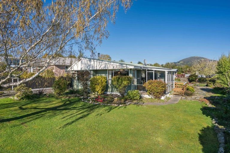 Photo of property in 28 Howorth Road, Fairfield, Dunedin, 9018