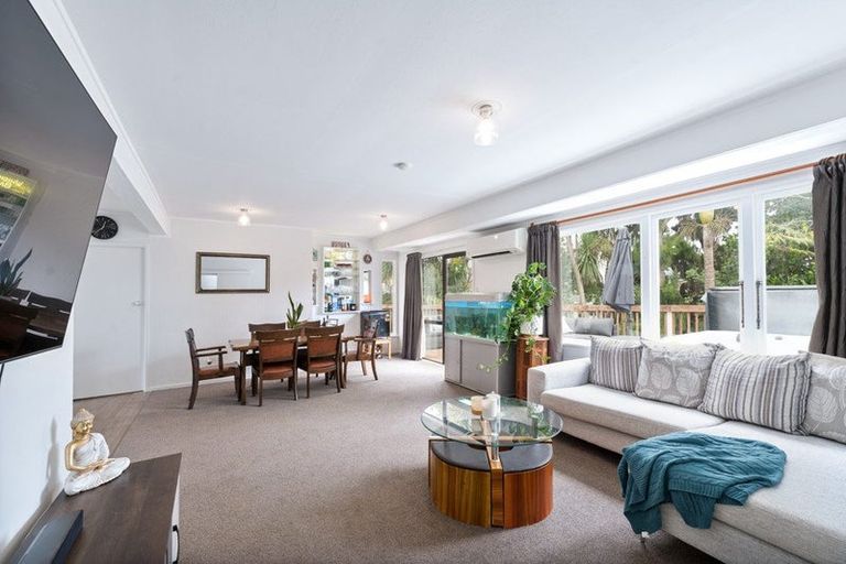 Photo of property in 5 Illana Place, Ranui, Auckland, 0612