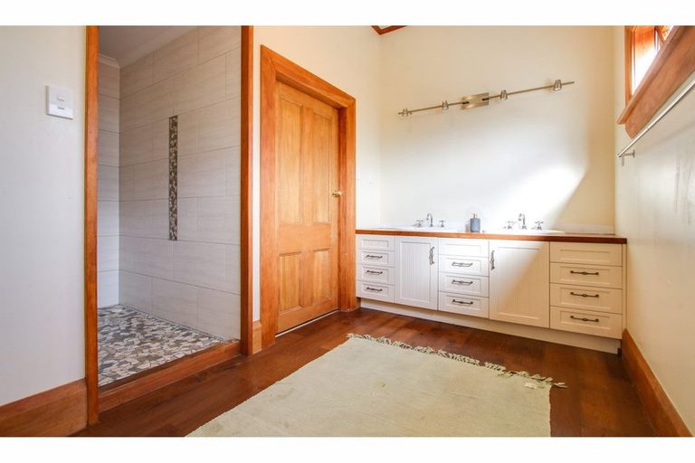 Photo of property in 1002 Fitzroy Avenue, Mahora, Hastings, 4120