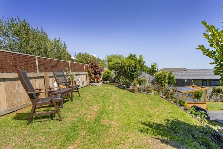 Photo of property in 7 Aqua Way, Paraparaumu, 5032