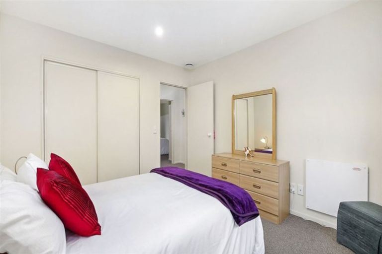 Photo of property in 1/66 Broadhaven Avenue, Parklands, Christchurch, 8083