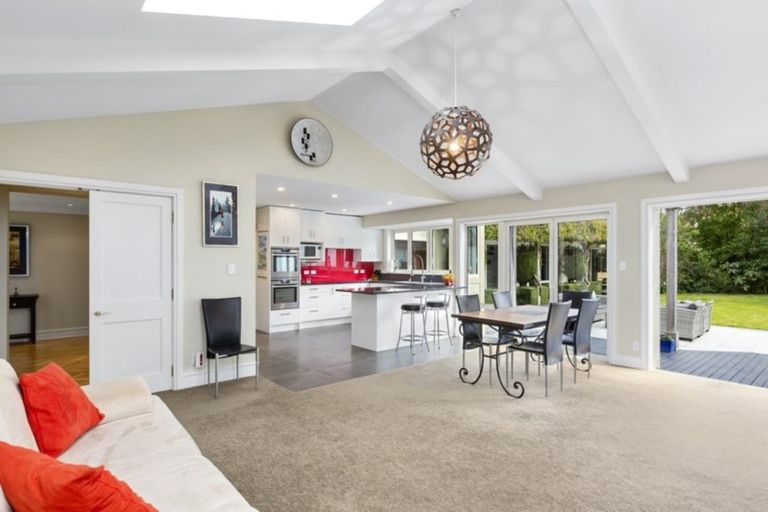 Photo of property in 10 Sim Street, Maori Hill, Dunedin, 9010