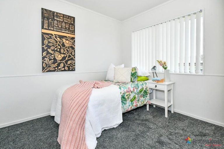 Photo of property in 183 Coxhead Road, Wattle Downs, Auckland, 2103