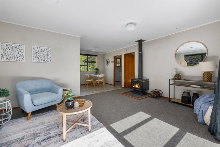 Photo of property in 80 Hawkesbury Road, Hawkesbury, Blenheim, 7272