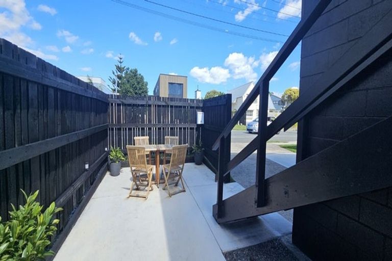 Photo of property in 25a Oceanbeach Road, Mount Maunganui, 3116