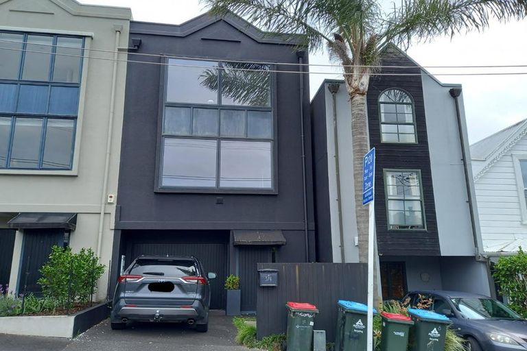 Photo of property in 3/4 Fitzroy Street, Ponsonby, Auckland, 1021
