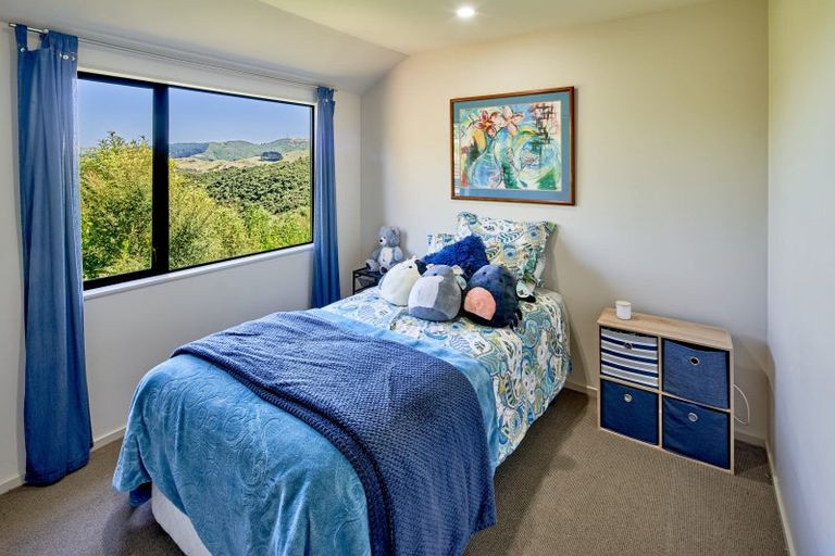 Photo of property in 69 Kaitangata Crescent, Kelson, Lower Hutt, 5010