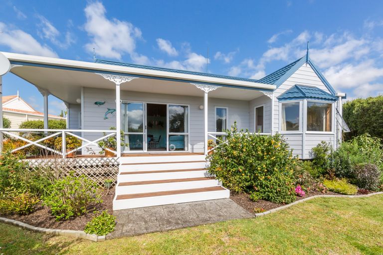 Photo of property in 24 Cannon Drive, Kerikeri, 0230