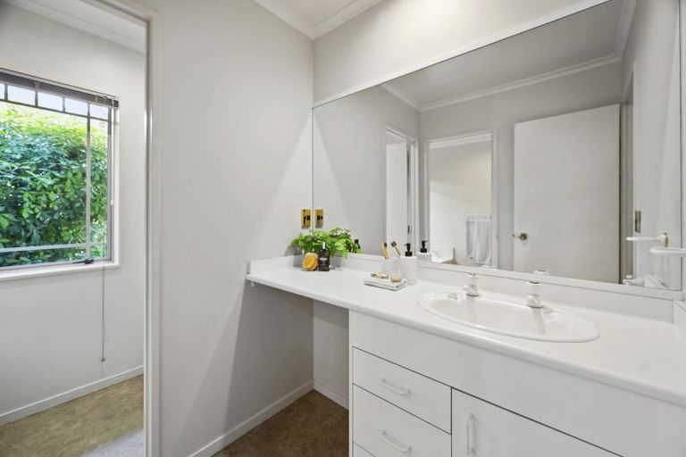 Photo of property in 17 Warwick Drive, Lynmore, Rotorua, 3010