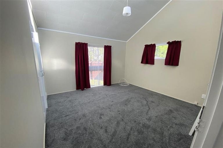 Photo of property in 57a Park Estate Road, Rosehill, Papakura, 2113