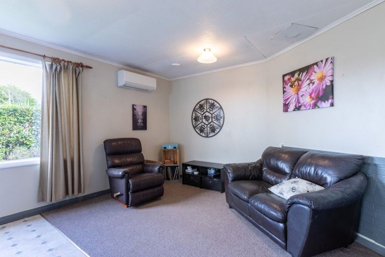 Photo of property in 18 Cadman Street, Dannevirke, 4930