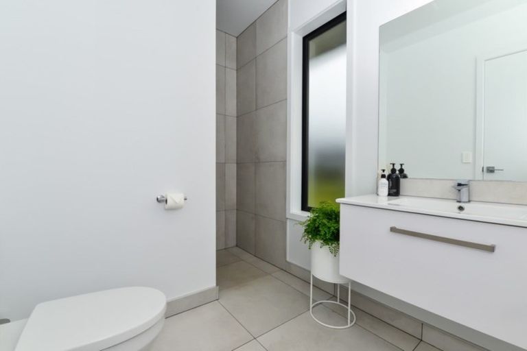 Photo of property in 47 Jarrett Terrace, Leamington, Cambridge, 3432