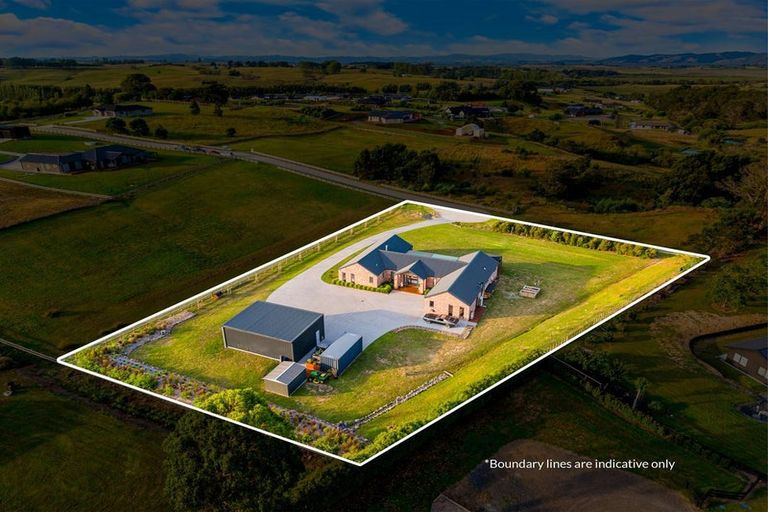 Photo of property in 8 Vinifera Lane, Te Kauwhata, 3782