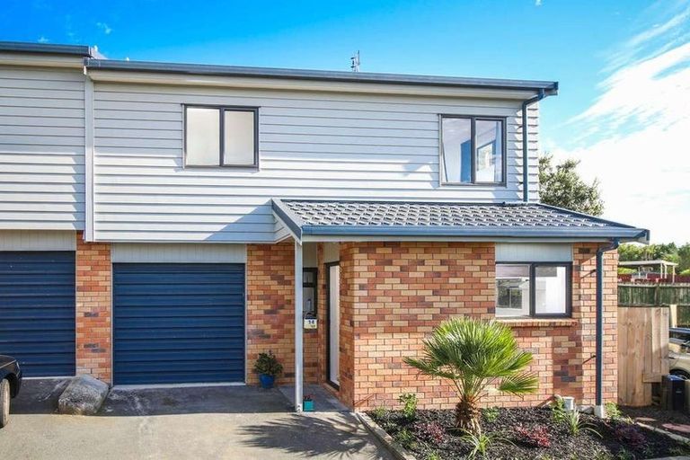Photo of property in 14/36 West Coast Road, Glen Eden, Auckland, 0602