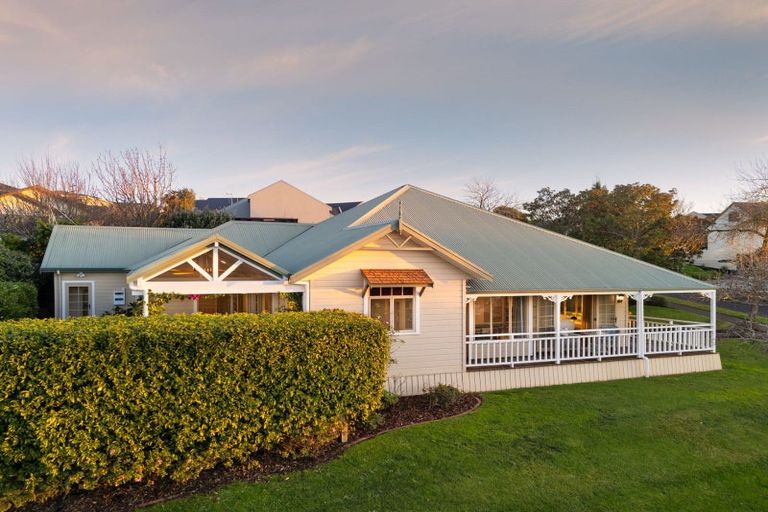 Photo of property in 1 Windermere Rise, Rototuna, Hamilton, 3210