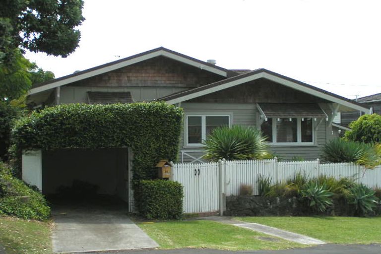 Photo of property in 14 Ewen Street, Takapuna, Auckland, 0622