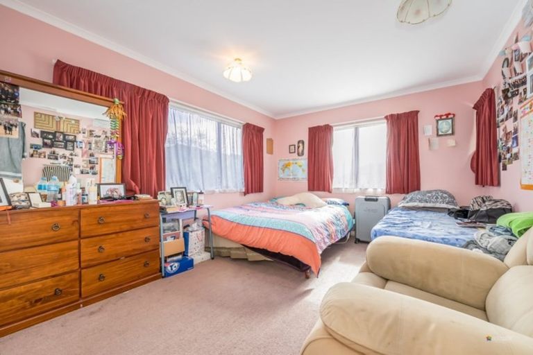 Photo of property in 26 Birkinshaw Grove, Riverstone Terraces, Upper Hutt, 5018