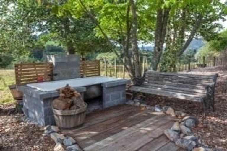 Photo of property in 270 Maramarahi Road, Thames, 3578