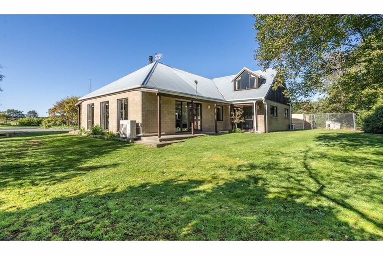Photo of property in 242 Oreti Road, Otatara, Invercargill, 9879