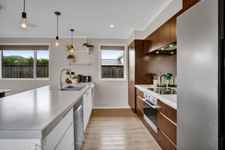 Photo of property in 7 Rawiri Drive, Bell Block, New Plymouth, 4312