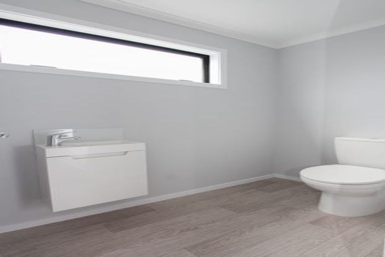 Photo of property in 4/3 Charlemont Street, Whitiora, Hamilton, 3200