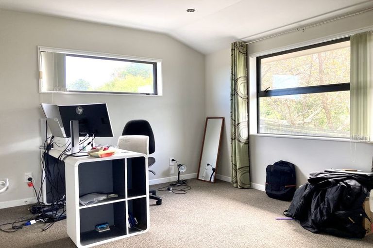 Photo of property in 4b Virginia Street, Henderson, Auckland, 0612