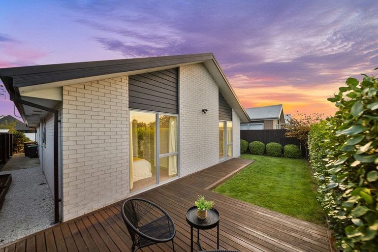 Photo of property in 36 Horoeka Street, Avonhead, Christchurch, 8042