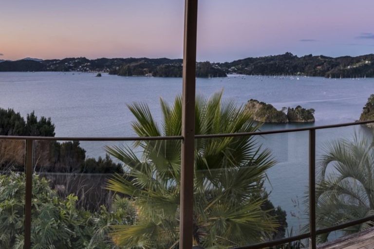 Photo of property in 36 Gilbert Mair Rise, Russell, 0272