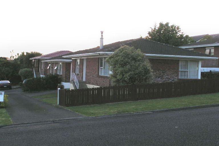 Photo of property in 2/57 Francis Street, Hauraki, Auckland, 0622