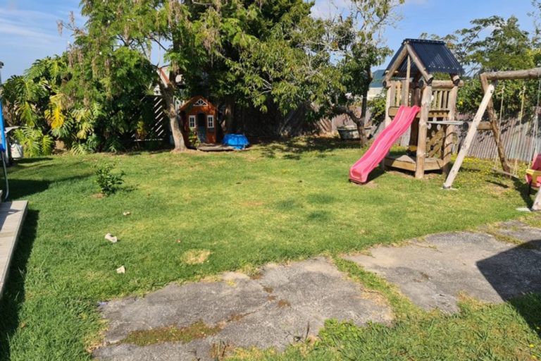 Photo of property in 16 Cranley Street, Dargaville, 0310