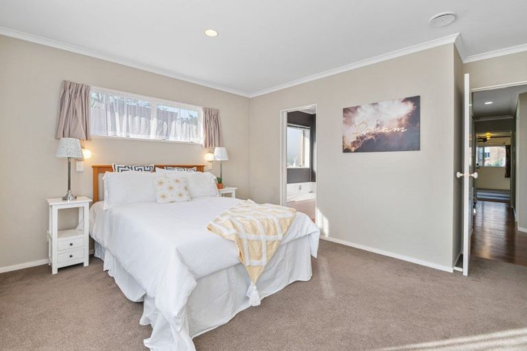 Photo of property in 12a Frisken Place, Lynmore, Rotorua, 3010