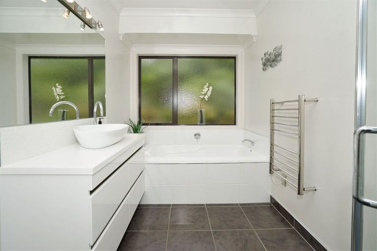 Photo of property in 60b Howard Road, Horsham Downs, Hamilton, 3281