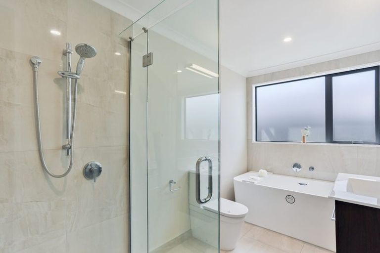 Photo of property in 12 Horoeka Street, Avonhead, Christchurch, 8042