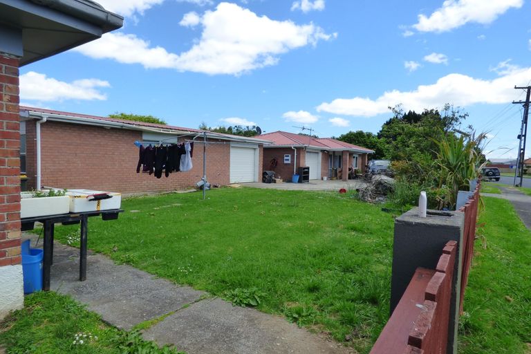 Photo of property in 323 Massey Road, Mangere East, Auckland, 2024