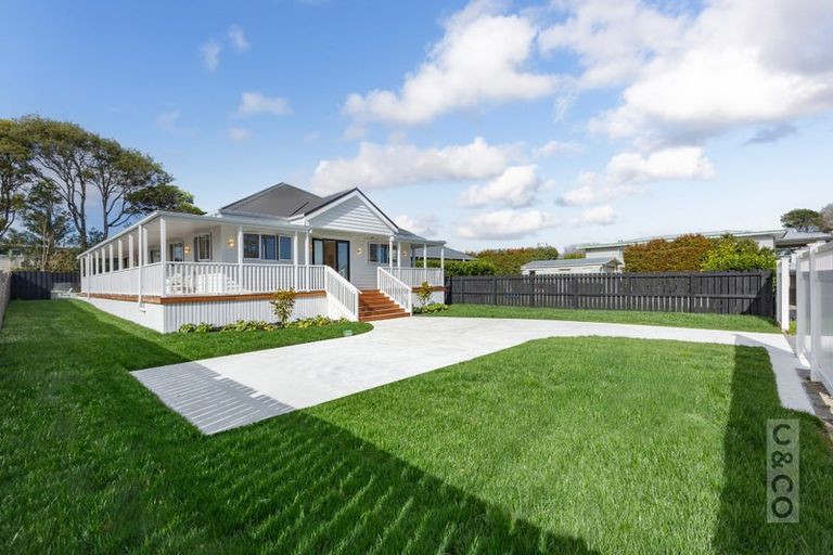 Photo of property in 15 Edward Street, Riverhead, 0820