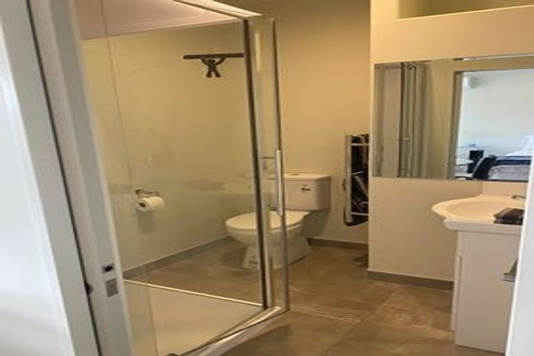 Photo of property in 10 Harbour View Heights, Picton, 7220