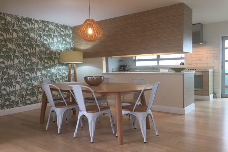 Photo of property in 1220a Papamoa Beach Road, Papamoa Beach, Papamoa, 3118