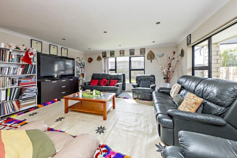 Photo of property in 16a Freyberg Avenue, Papatoetoe, Auckland, 2104