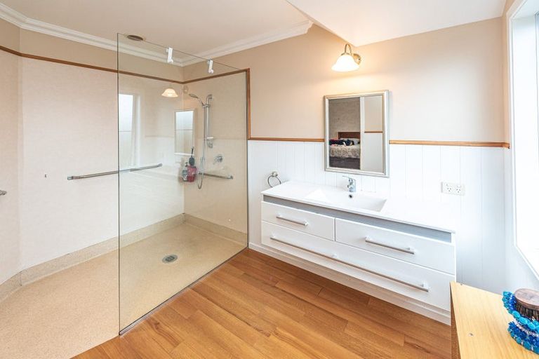 Photo of property in 12 St Johns Heights, Otamatea, Whanganui, 4500