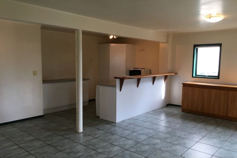 Photo of property in 1065 Papamoa Beach Road, Papamoa Beach, Papamoa, 3118