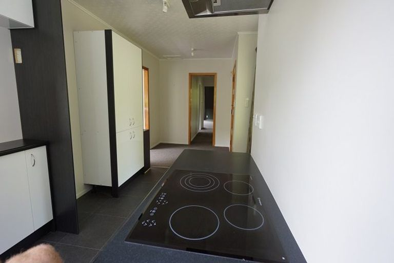 Photo of property in 110 Normandale Road, Normandale, Lower Hutt, 5010