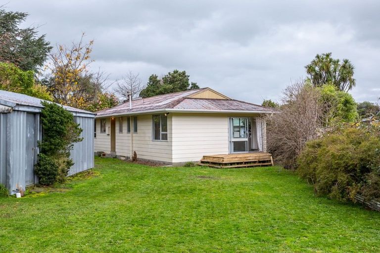 Photo of property in 27 Churchill Crescent, Featherston, 5710