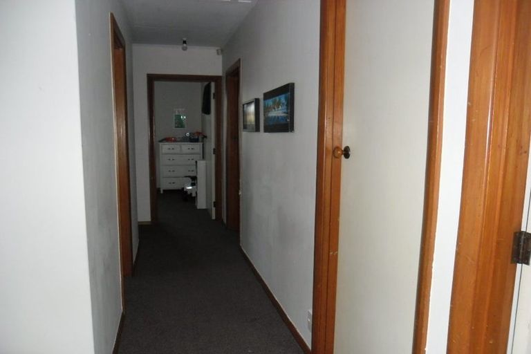 Photo of property in 52 Lipscombe Crescent, Havelock North, 4130