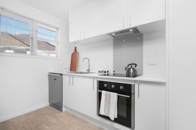 Photo of property in 54b Arimu Road, Papakura, 2110