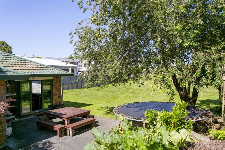 Photo of property in 2/29 Sunset Street, Hilltop, Taupo, 3330