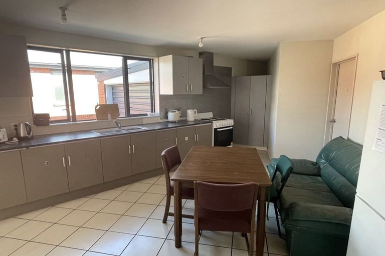 Photo of property in 158a Peverel Street, Riccarton, Christchurch, 8041