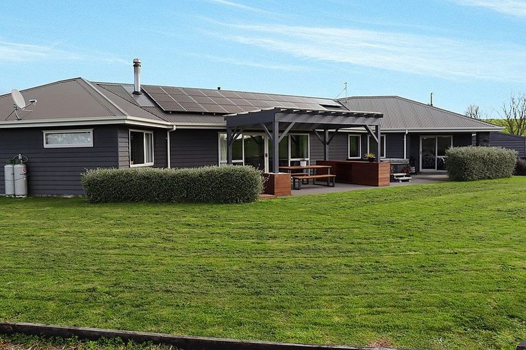 Photo of property in 190 Kaimata Road, Kaimata, Inglewood, 4388